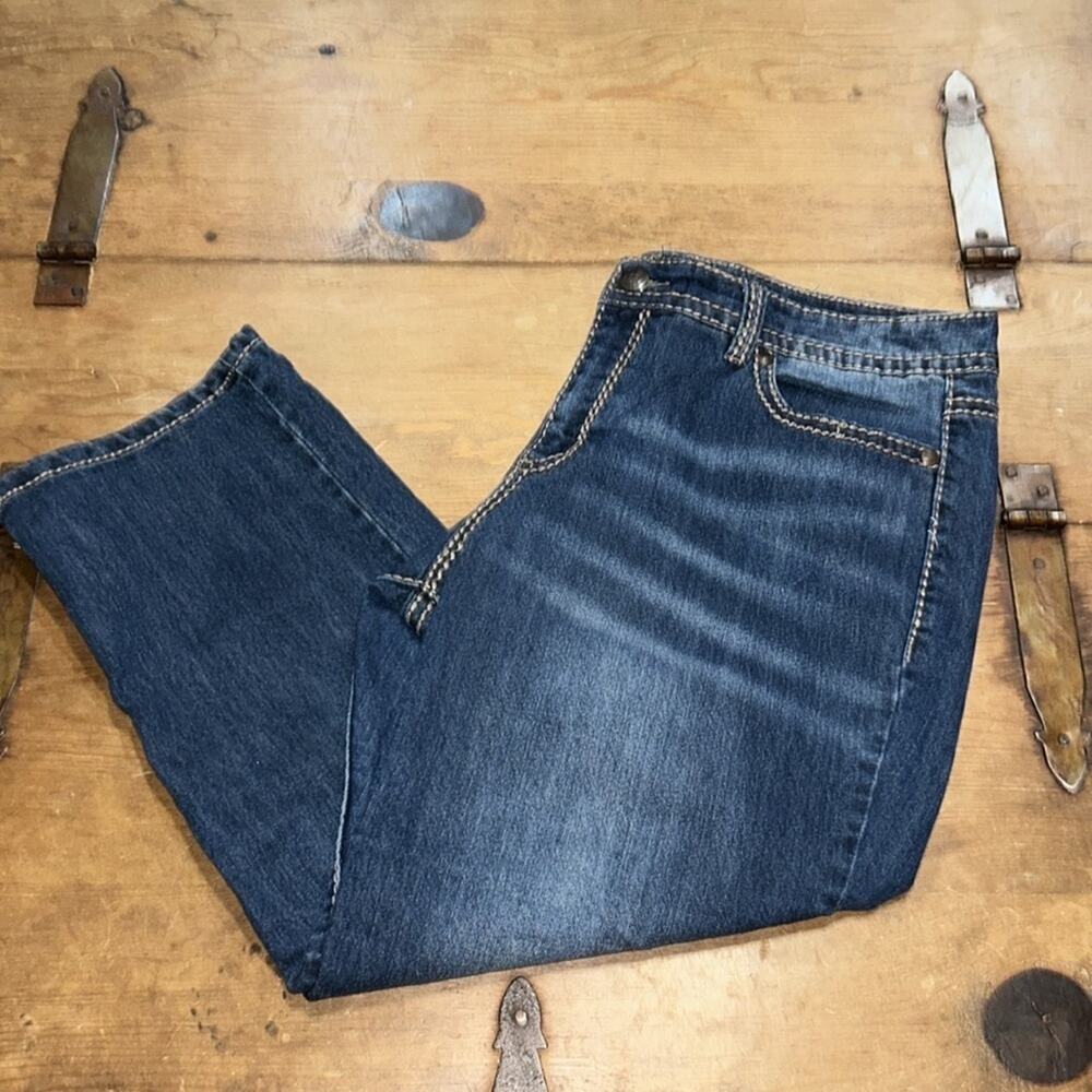 Woman’s Nine West Cropped Jeans Blingy Flap Pockets Size 16